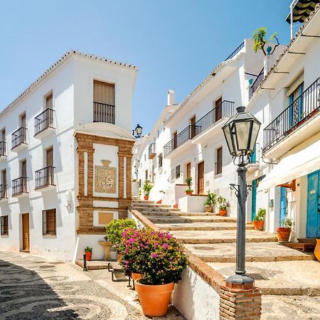 Estudio Bahia En El Centro De Nerja - South Costa Экстерьер фото