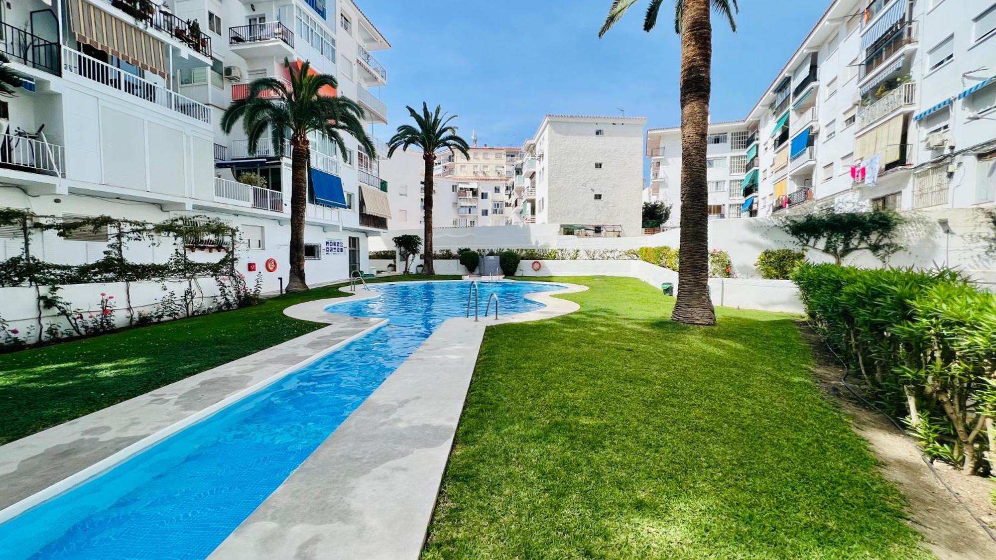 Estudio Bahia En El Centro De Nerja - South Costa Экстерьер фото